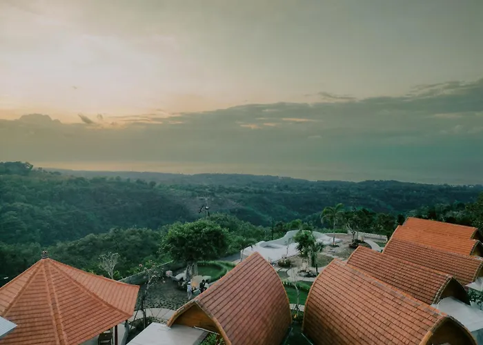 Samplangan Penida Hotel *